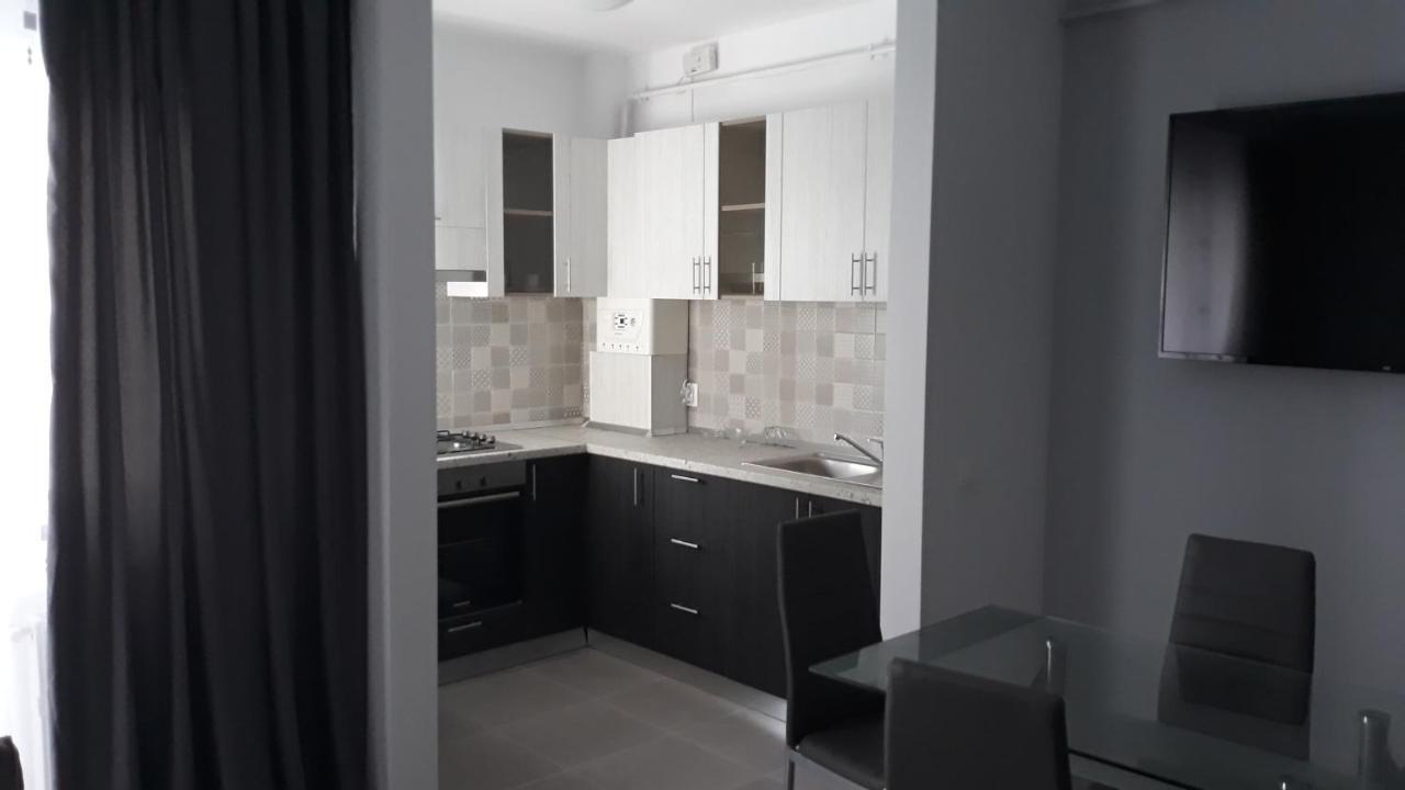 斯拉蒂纳Casa Roxana公寓 外观 照片