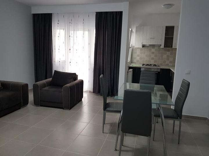 斯拉蒂纳Casa Roxana公寓 外观 照片